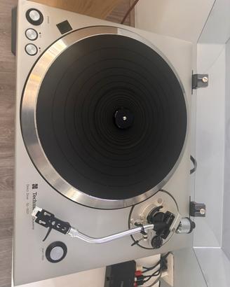 Piatto Technics SL-1501