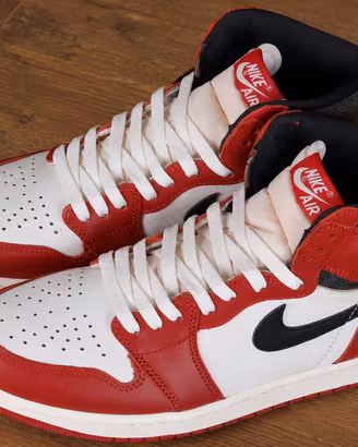 Nike Air Jordan 1 High OG Lost & Found Chicago