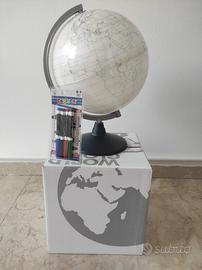 Mappamondo rotante da colorare