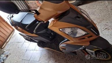 Altro Altro modello - 2010