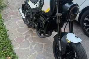 Benelli leoncino 250