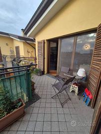Appartamento di 95 m² con 3 locali e box auto a Ce