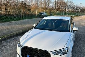 Audi A3 3^serie SBP 35 TDI S Tronic Admired 150cv