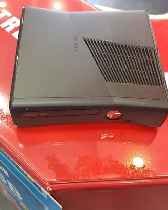xbox 360 slim usata non funzionante