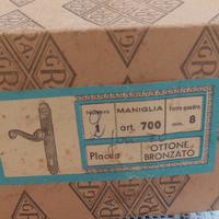 Maniglie per porte interne in ottone bronzate