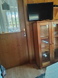 Casa in legno  stanziale  presso campeggio 