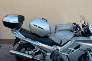 Yamaha FJR 1300 2001