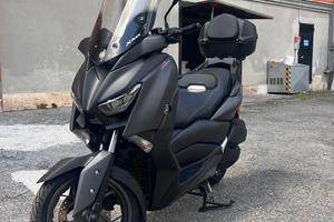 Yamaha X-MAX 300 (2020) - PARI AL NUOVO 
