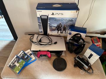 PS5 CON DISCO + 1 PAD E ACCESSORI