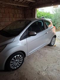 Ford ka Titanium benzina anno 2011