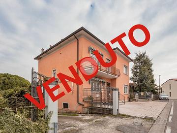 4 LOCALI A SOMMACAMPAGNA