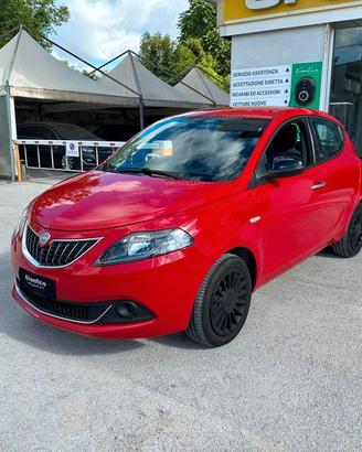 LANCIA YPSILON 1.0 FireFly Hybrid NEOPATENTATI