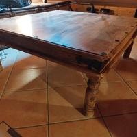 Tavolino da caffè etnico in teak