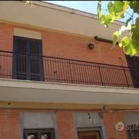 MENTANA BILOCALE ARREDATO Con BALCONE/P.AUTO