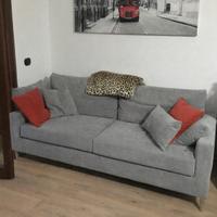 Divano Artigianale su misura. Qualità e Comfort!!