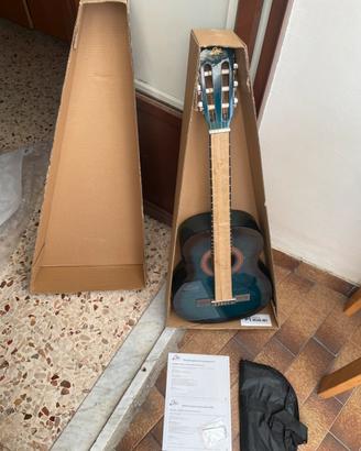 Chitarra classica Eko nuova originale mai usata