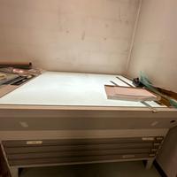 Tavolo da lavoro luminoso