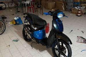 Aprilia Scarabeo 50 - 2010