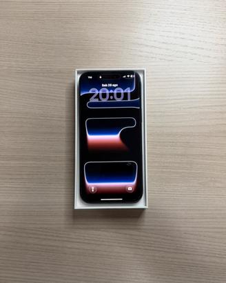 Iphone 17 pro max blu batteria 96%
