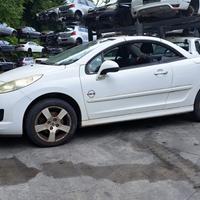 PEUGEOT 207cc 2011 SOLO PER RICAMBI