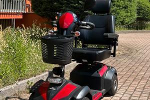 Scooter Elettrico  per anziani/disabili