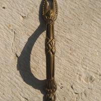 1 Maniglia Nuova per Mobili in Stile o Antico