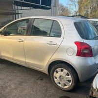 Toyota Yaris 2007 per ricambi