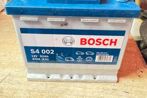 Batteria bosch 52 ah praticamente nuova