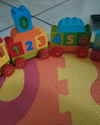 trenino lego