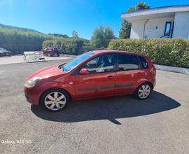 Ford Fiesta 1.2 16V 5p. Ghia METANO