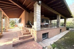 VILLA SINGOLA A PALAZZOLO SULL'OGLIO