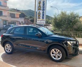 Audi Q3 35 TDI S tronic Business