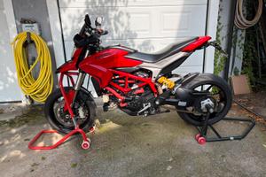 Ducati Hypermotard 939