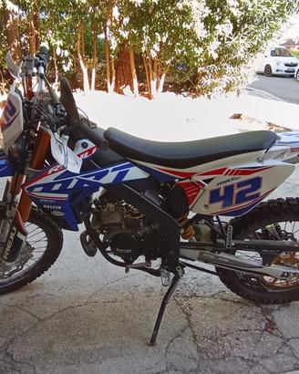 Rieju MRT 50 PRO (2021) -SOLO 700 Km- motard/cross