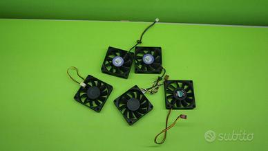 Kit 5 pezzi - Ventola 70*70*15 12 volt con segnale