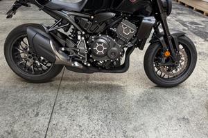 Honda cb 1000