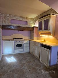 CUCINA ARTIGIANALE IN STILE RUSTICO