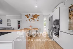 Villetta a schiera di 135 m² con 4 locali e box au