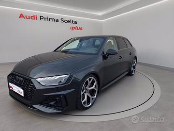 AUDI RS4 Avant