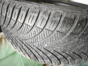 4 gomme 235/55/18 kumo