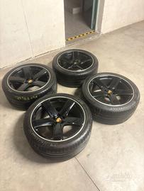 set Cerchi Porsche Macan 21 gommati
