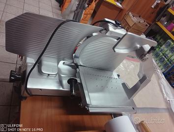 affettatrice 380 volt 