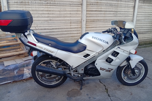 Honda 750 VFR