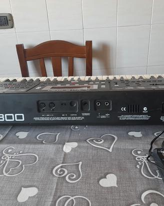 tastiera roland e300 