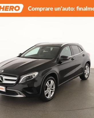 MERCEDES-BENZ GLA 200 d Sport