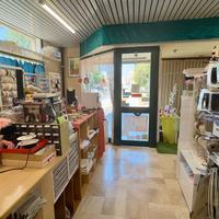 Quartu, Locale Commerciale