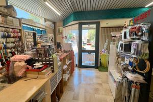 Quartu, Locale Commerciale