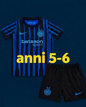 Maglia e pantaloncino Inter 2026 5-6 anni nuovo