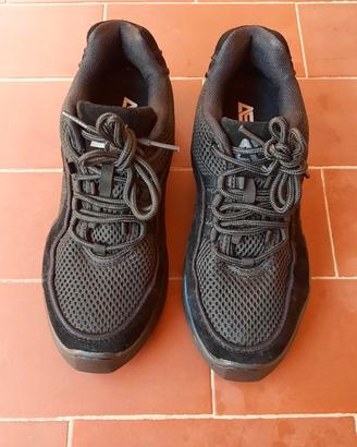 Scarpe sportive danza