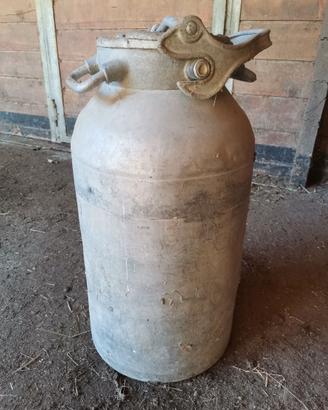 Bidoni da latte alluminio